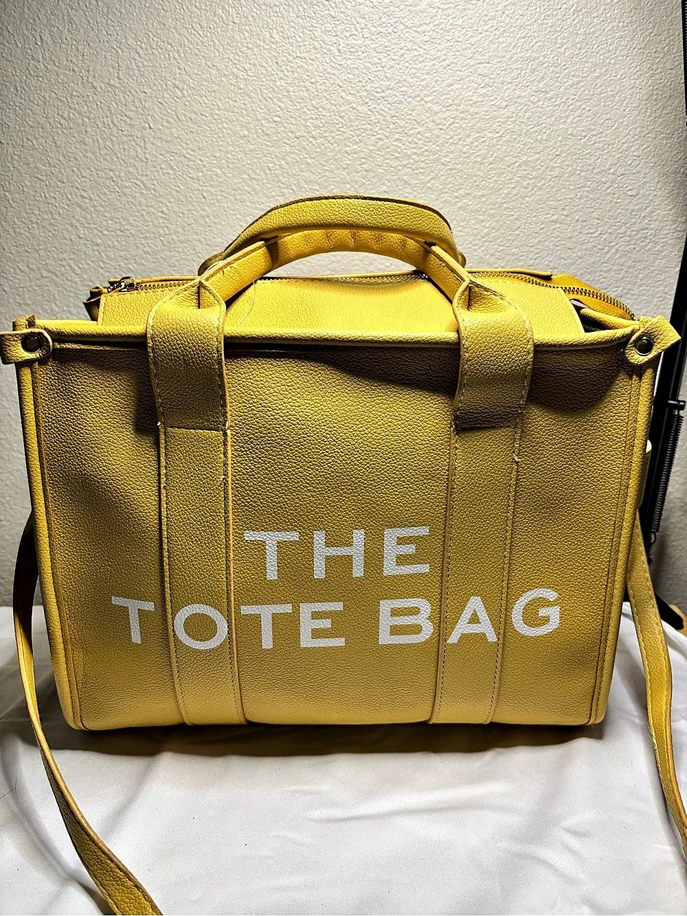 Medium Tote Bag Yellow
